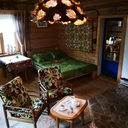 Caputówka 100 Letnia Chata