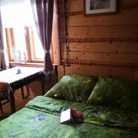 Caputówka 100 Letnia Chata
